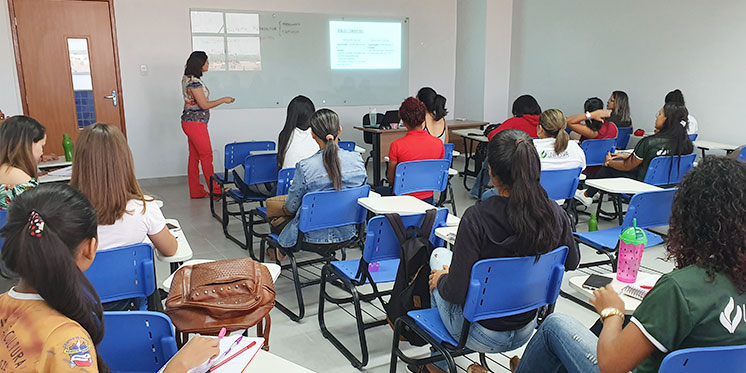 Aberto o Processo Seletivo Simplificado para a contratação de professor substituto