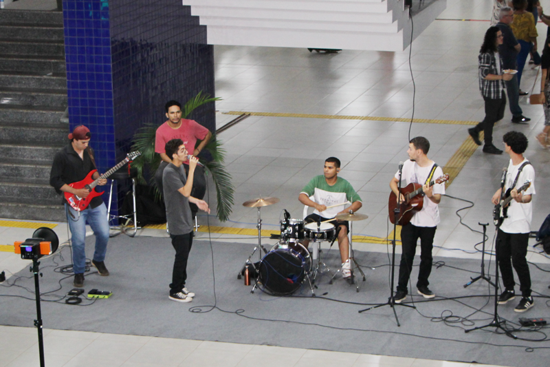 banda 5 faces