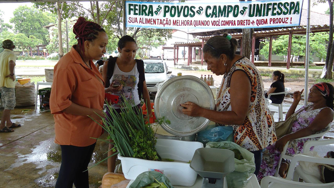 V Feira dos Povos 01